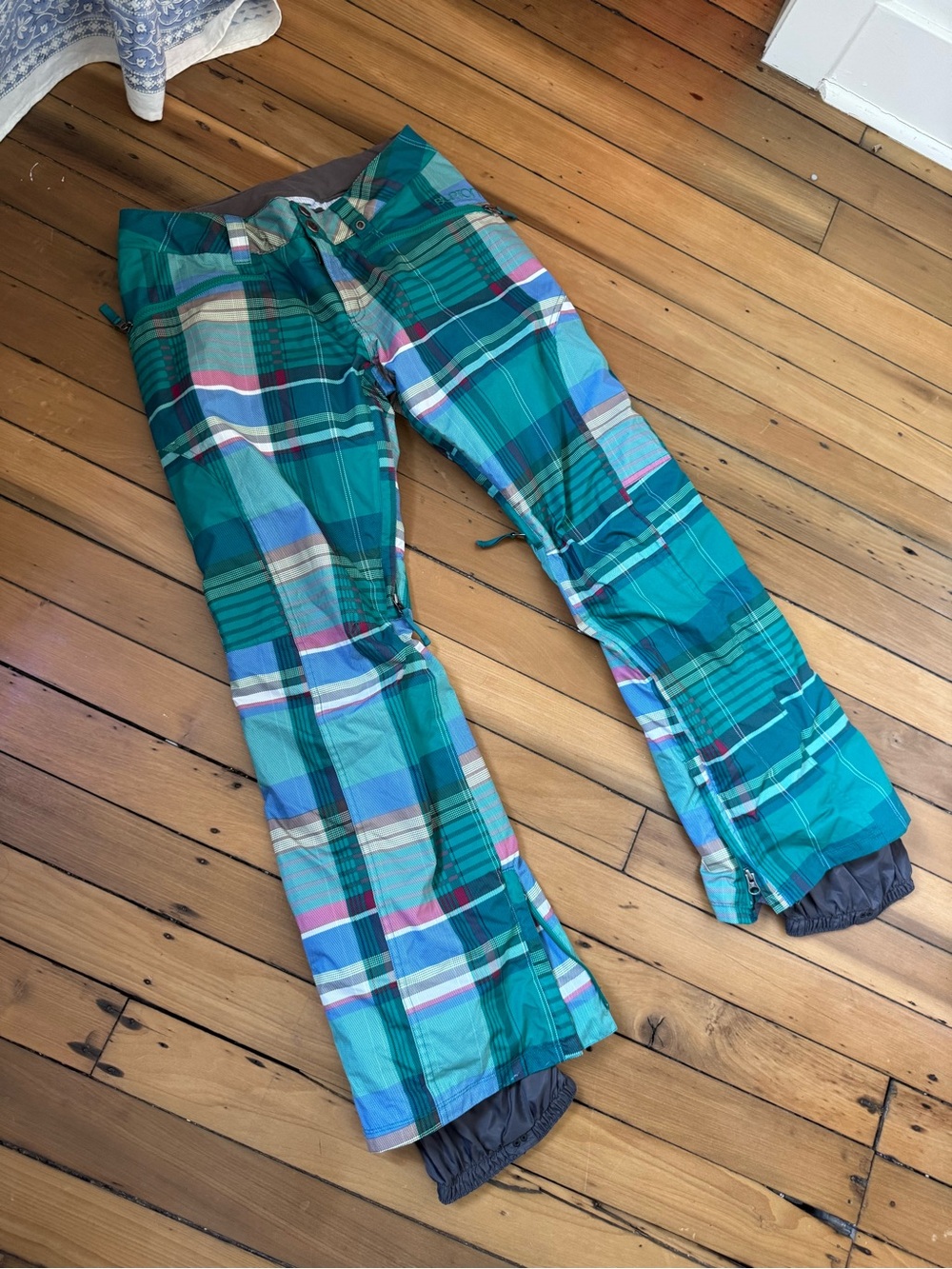 Burton Dry Ride Performance Plaid Ski and Snowboard Pants